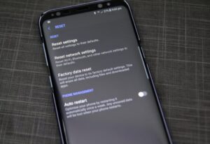 reset Samsung phone when its power on
